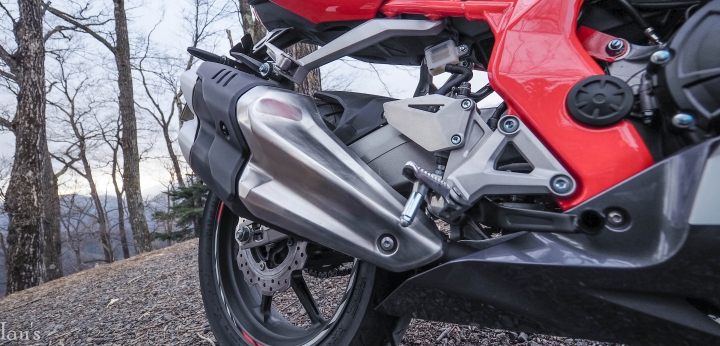 5分鐘看車系列 HONDA-CBR250RR 華語圈第一手試駕報導