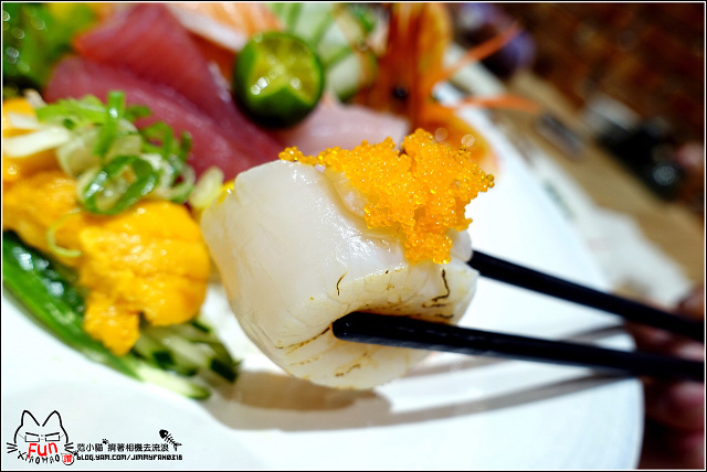 【新竹】魚町丼飯(東大店),CP高平價消費料多食材鮮美又好吃,值得再訪的口袋名單,平日用餐小雀幸天婦羅第二份只要,不點實在對不起自己,錯過你就藍瘦香菇了