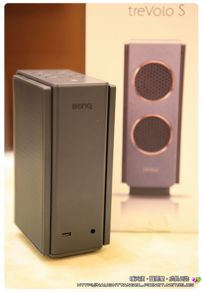 星空電影就靠它們了!露營的好伙伴~【BenQ GS1 LED露營機+BenQ treVolo S 靜電藍牙喇叭】