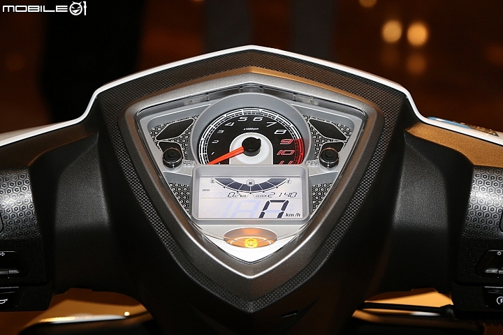 PGO 不棒 125 ABS 新車就亮燈記