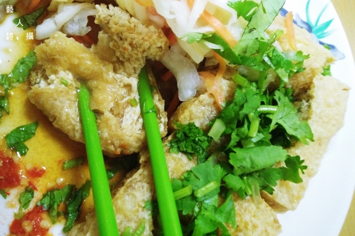 外酥內嫩多汁.中和蕭家下港脆皮臭豆腐