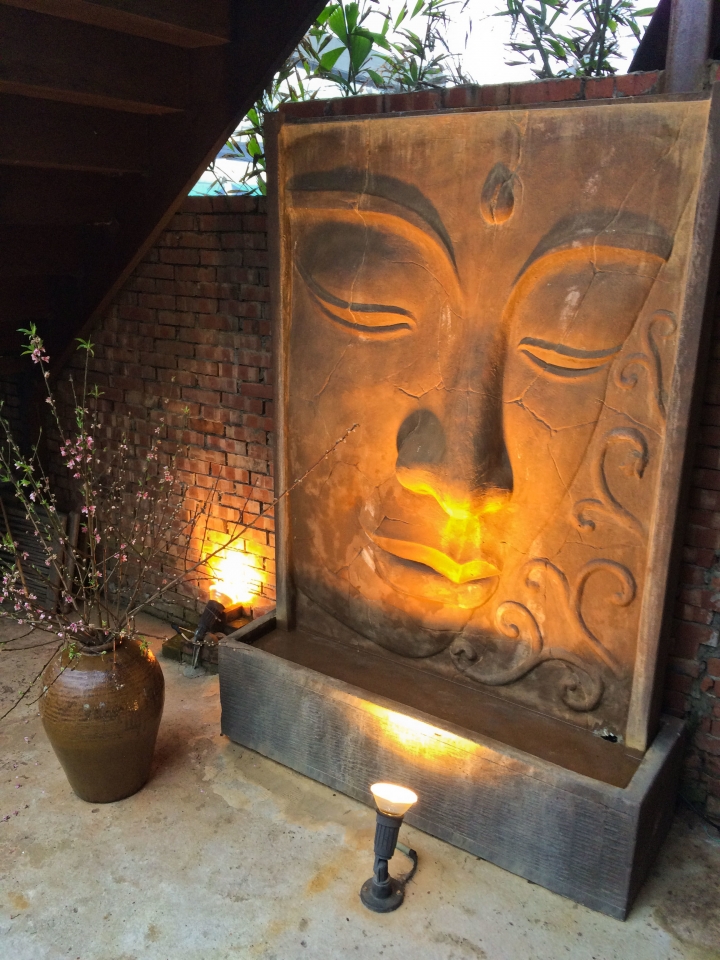 【美食。食記】新北 三芝 風景宜人 味道一般 Villa Sugar 霧鎖三芝的奇幻旅程 景觀 餐廳 飲料 咖啡 輕食