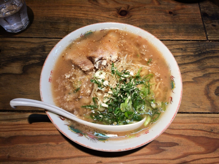 【美食。食記】東京 池袋 湯鮮濃厚 麵香十足 熊本玉名ラーメン 拉麵王嚴選拉麵 拉麵 石神秀幸