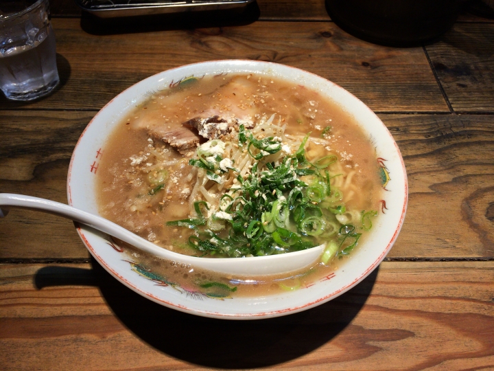 【美食。食記】東京 池袋 湯鮮濃厚 麵香十足 熊本玉名ラーメン 拉麵王嚴選拉麵 拉麵 石神秀幸