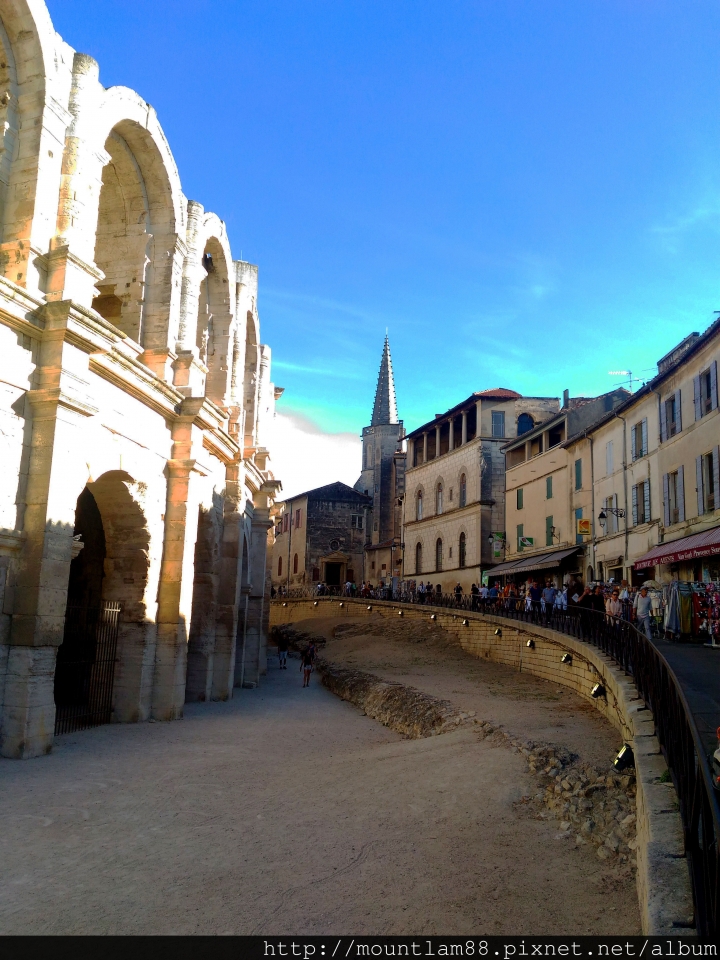 Arles【亞爾】南法小鎮自由行(4) - 亞爾勒古城