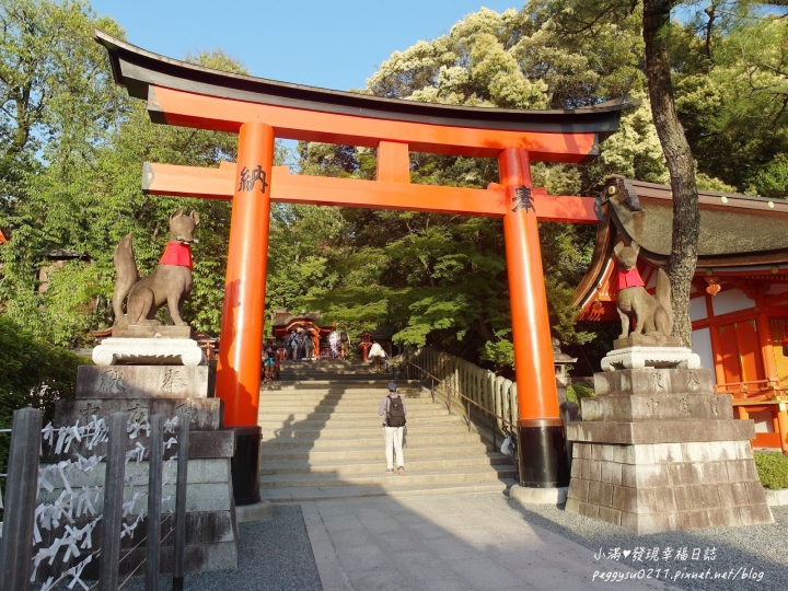 (京都景點) 伏見稻荷大社 ❤ 終於見到藝妓回憶錄千本鳥居場景好感動~