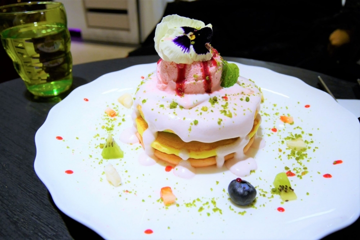 【台北東區 | 甜點】隱藏版粉嫩少女系彩虹鬆餅♥Joanne Lee Cake Design