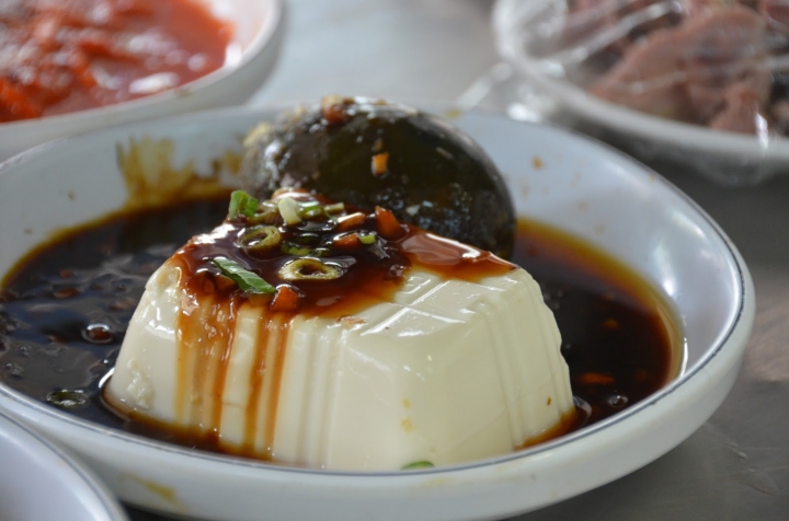 台中食記,北屯區【老向的店】,超人氣小吃,餐點超多元,必訪神店