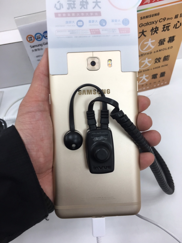 OPPO R9s Plus & C9 Pro認真比較