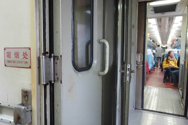 湖南張家界到鳳凰古城交通方式、鳳凰古城張家界來回搭車方法介紹