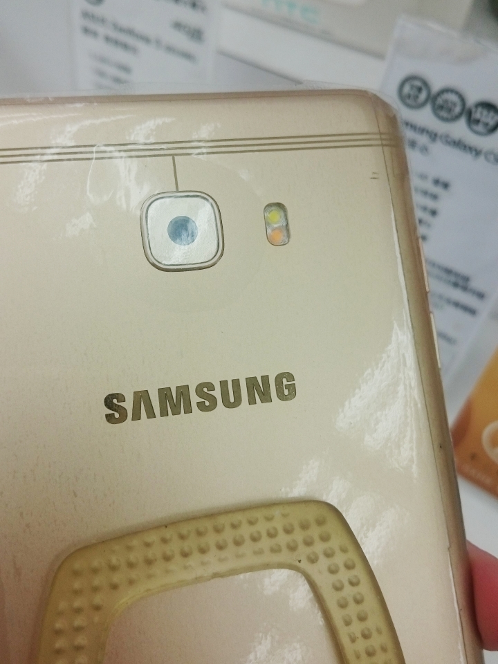 HTC U Ultra 和 Galaxy C9 Pro 用過的人會推薦嗎?