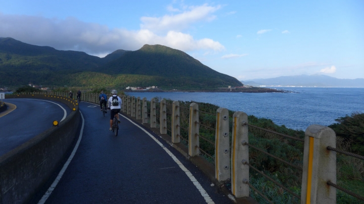 四極點環島路線建議