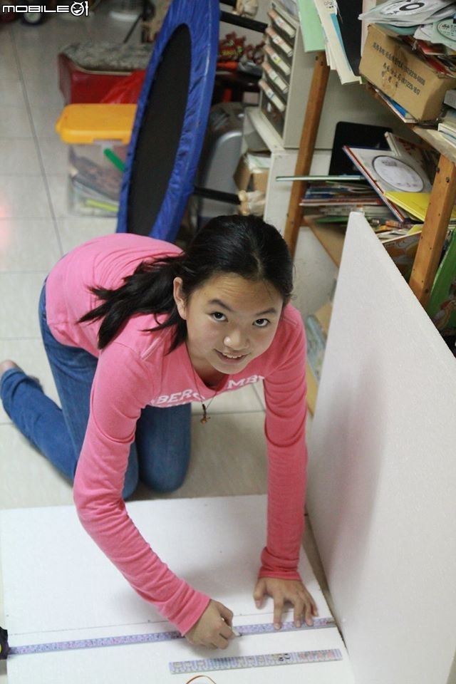 和女兒一起做的自然作業 氣墊船