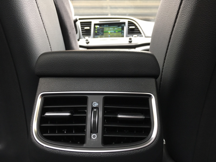 Elantra 1.6 CRDI試乘(滿意分數90分)