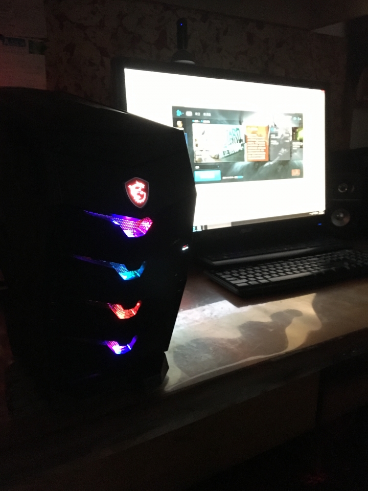 微星 MSI Aegis X3 不專業開箱評測文