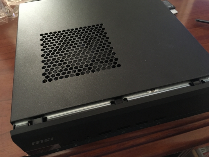 電腦組裝分享 Msi ProBox23 遲來的開箱 圖炸多