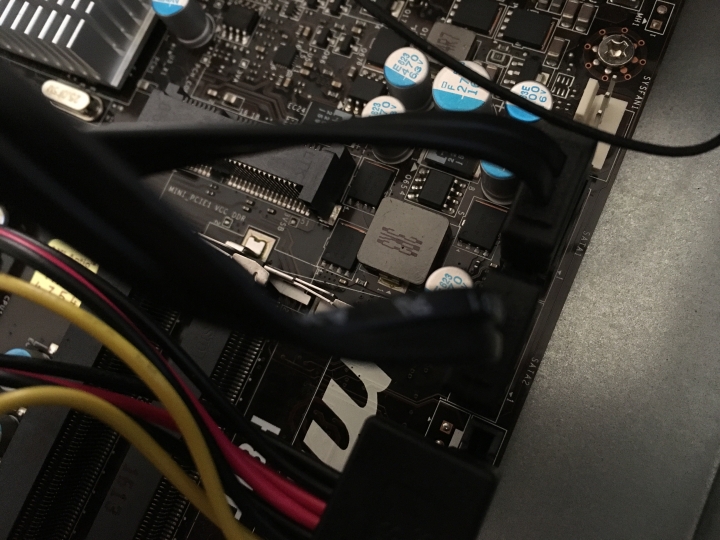 電腦組裝分享 Msi ProBox23 遲來的開箱 圖炸多