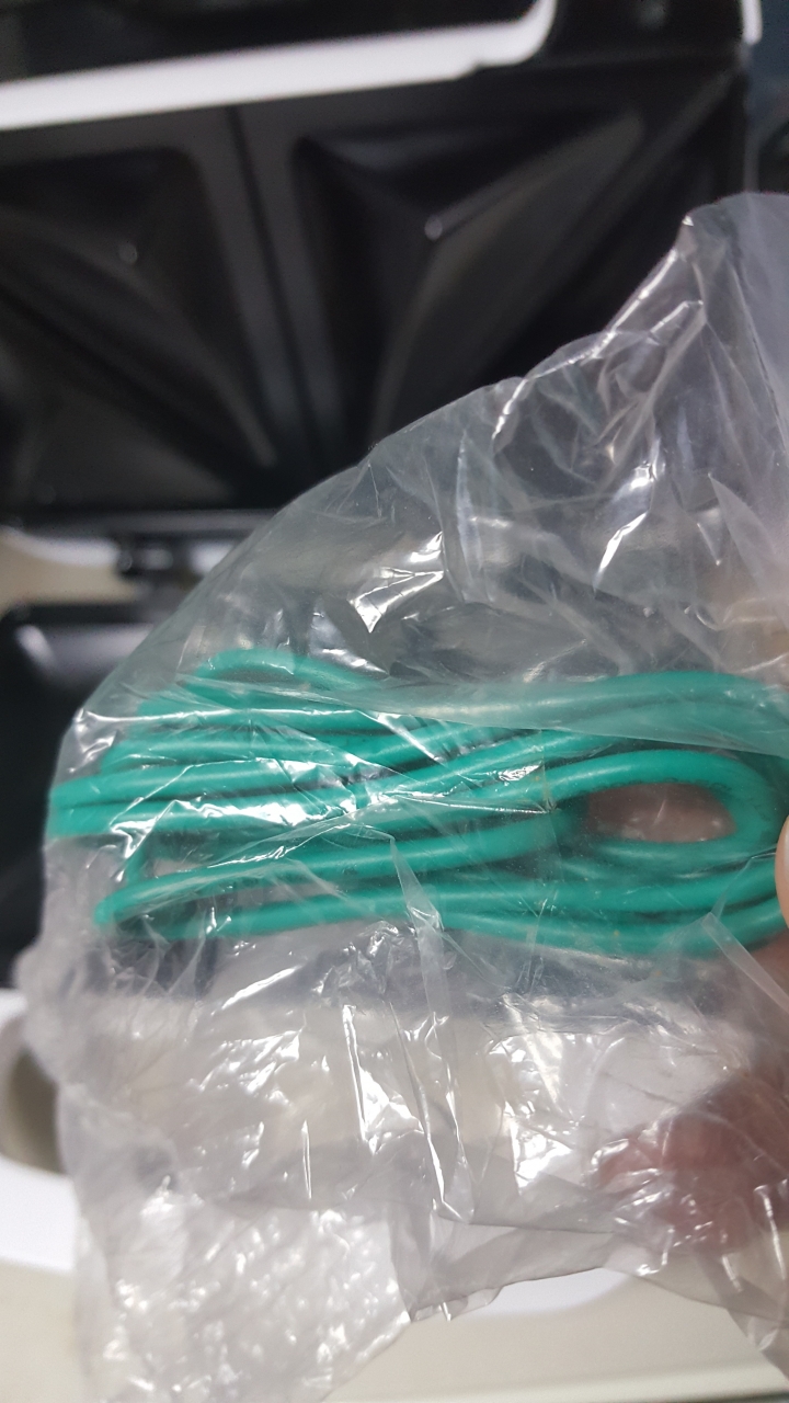 吃貨時間~【簡易開箱】台灣三洋 HPS-20U 三明治機~純分享