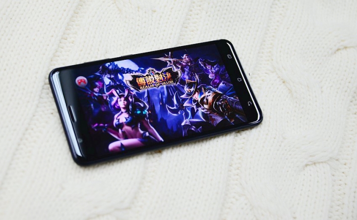 神續航ASUS Zenfone 3 zoom雙鏡頭手機心得
