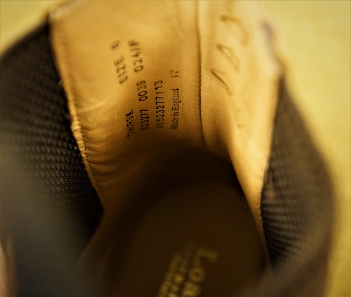 英系手工鞋 Loake Thirsk rubber-soled brogue Chelsea boot 初體驗....