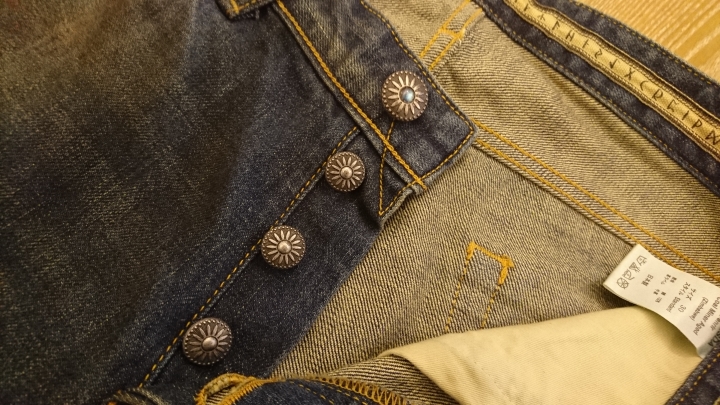 猛牛出閘! Jeansda芬里爾煤礦工仿舊褲!