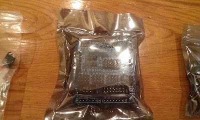資優班六年級的嚐試:蜘蛛型機器人--開箱文