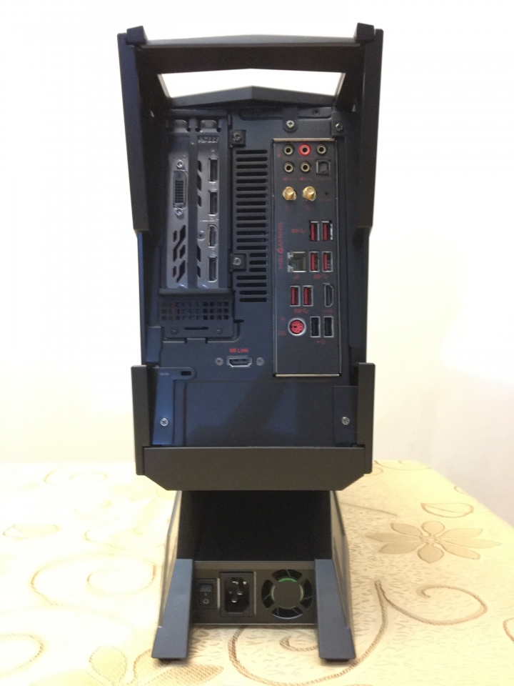 微星 MSI Aegis X3 不專業開箱評測文