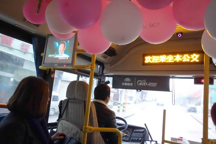 湖南張家界到鳳凰古城交通方式、鳳凰古城張家界來回搭車方法介紹