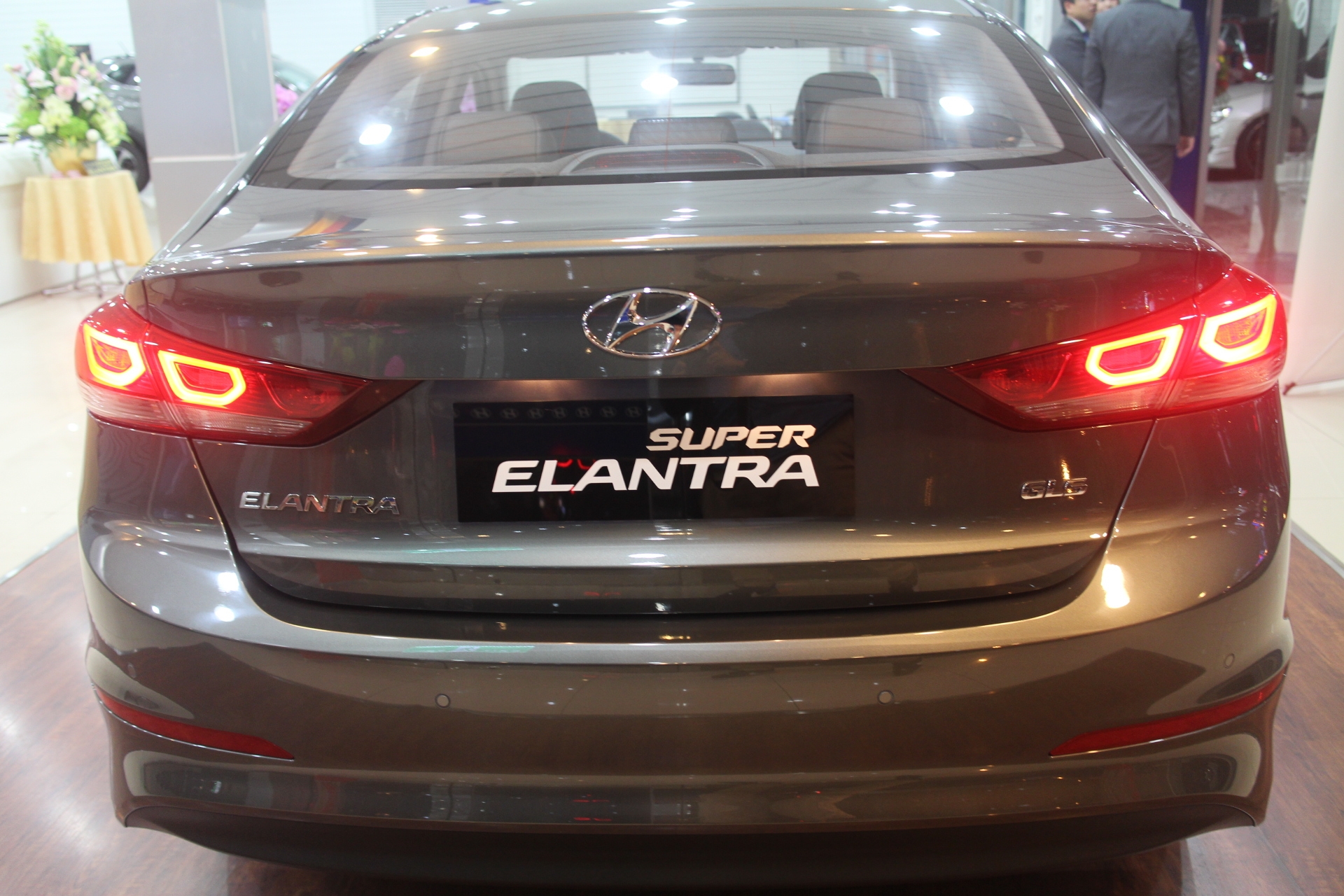 (6色全發+特仕版)「洗鍊歐風 超級進化」Hyundai Super Elnatra 試駕體驗分享
