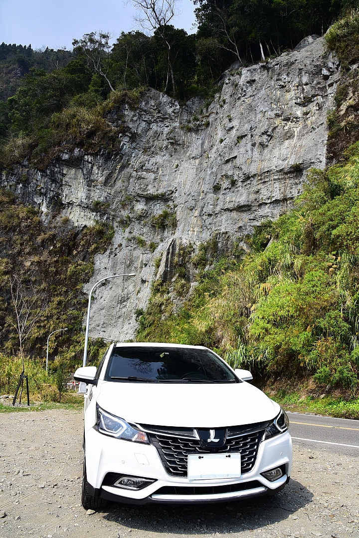 開著Luxgen S3常常上阿里山,MPV也一樣,好開嘛!