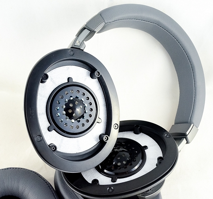 【北極熊開箱】滿滿的科技大平臺 - Audio-technica ATH-DSR9BT