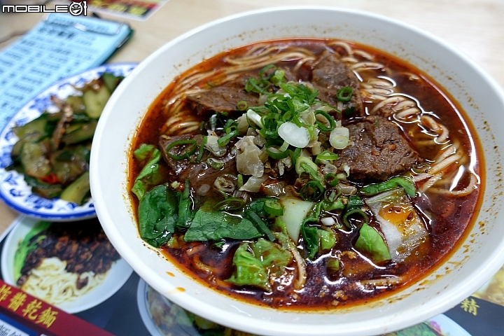<台南東區-滋津麵館>食記持續更新中...發現超級棒的老麵館,真材實料的傳統好味道!!2017/3/1更新...