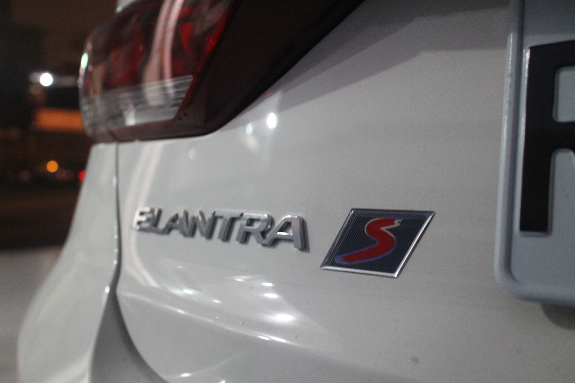 (6色全發+特仕版)「洗鍊歐風 超級進化」Hyundai Super Elnatra 試駕體驗分享