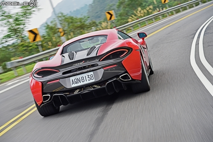 英式搖滾與抒情的激盪 McLaren 570S試駕