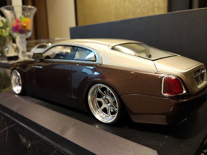 1/18 帝王強改 RR WRAITH