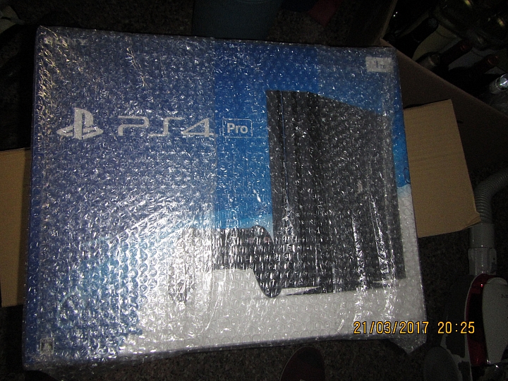 PS4 pro 開箱