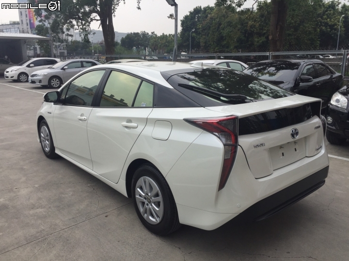 CHR等待遙遙無期,Prius 4交車因緣際會。