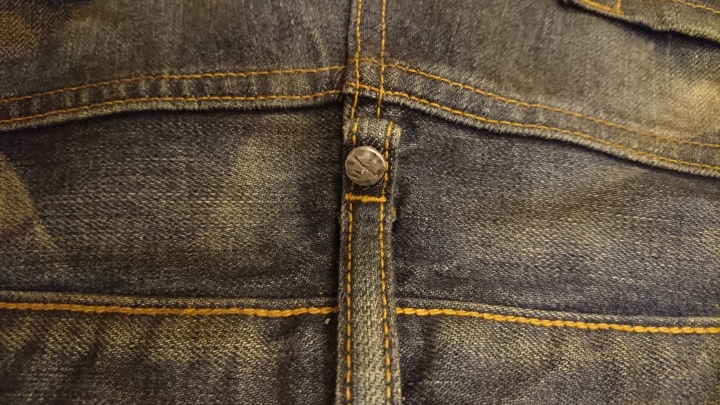 猛牛出閘! Jeansda芬里爾煤礦工仿舊褲!