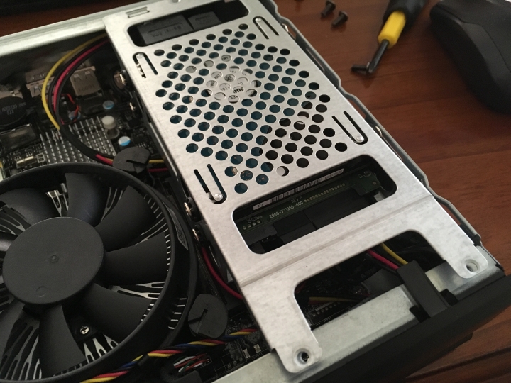 電腦組裝分享 Msi ProBox23 遲來的開箱 圖炸多