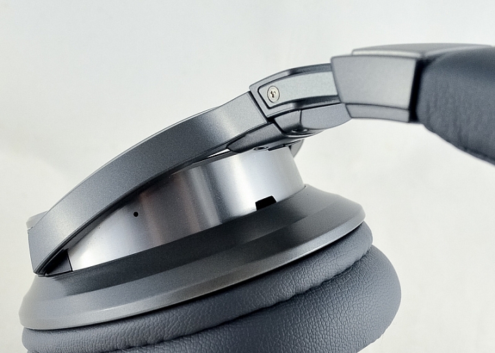 【北極熊開箱】滿滿的科技大平臺 - Audio-technica ATH-DSR9BT