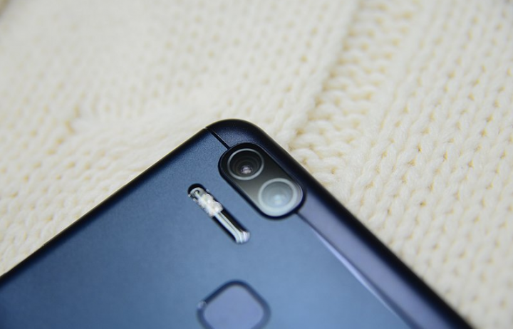 神續航ASUS Zenfone 3 zoom雙鏡頭手機心得