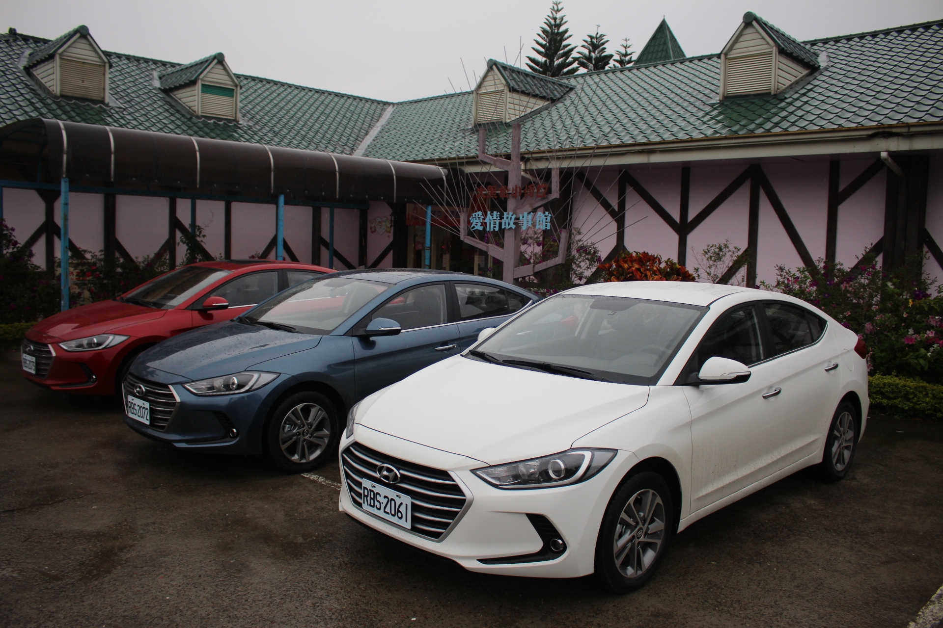 (6色全發+特仕版)「洗鍊歐風 超級進化」Hyundai Super Elnatra 試駕體驗分享