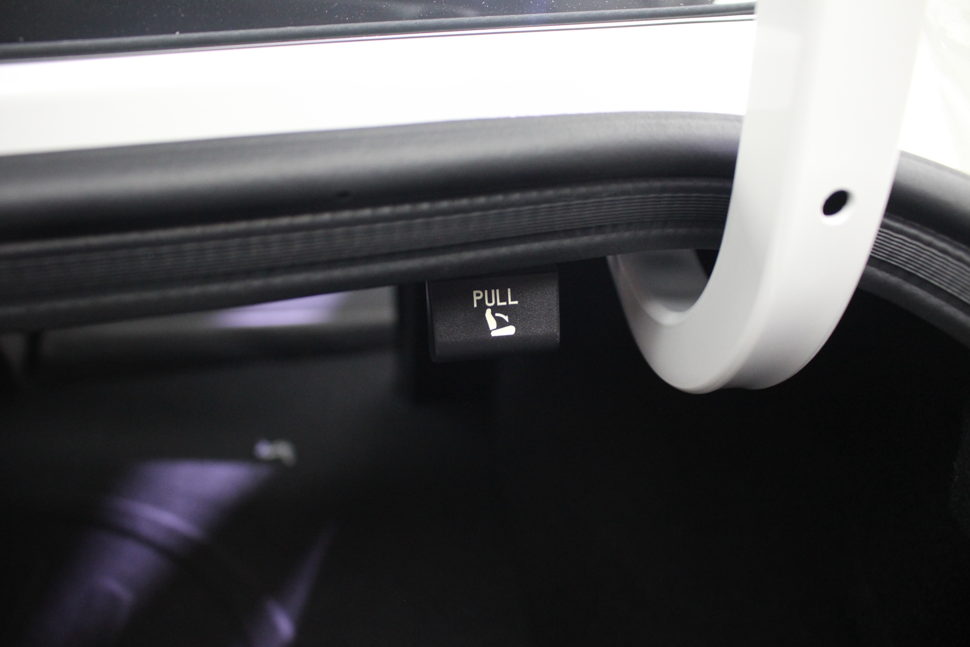 (6色全發+特仕版)「洗鍊歐風 超級進化」Hyundai Super Elnatra 試駕體驗分享