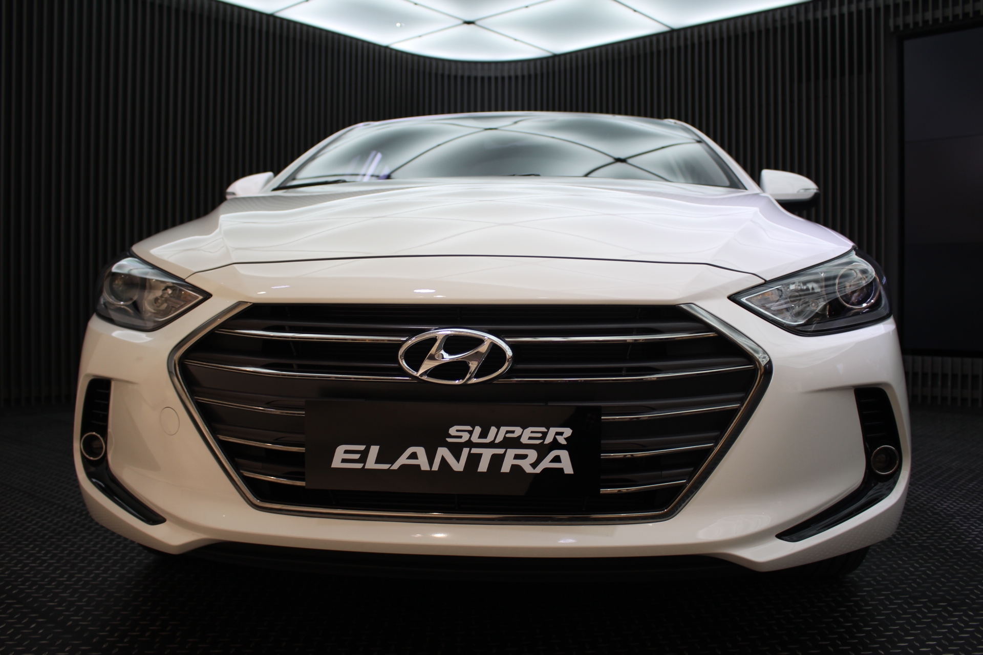 (6色全發+特仕版)「洗鍊歐風 超級進化」Hyundai Super Elnatra 試駕體驗分享
