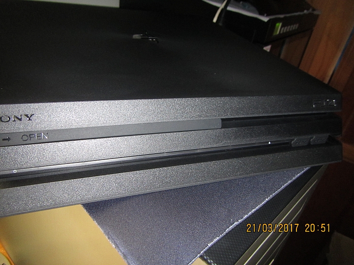 PS4 pro 開箱