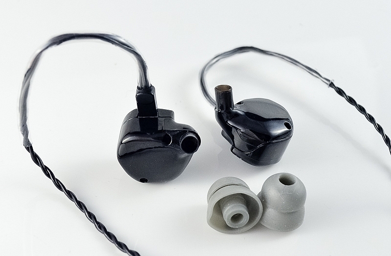【北極熊開箱】綺麗的清透感 - EarSonics ES3