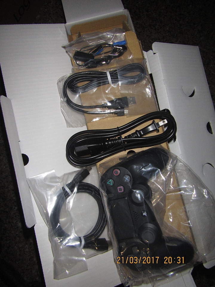 PS4 pro 開箱