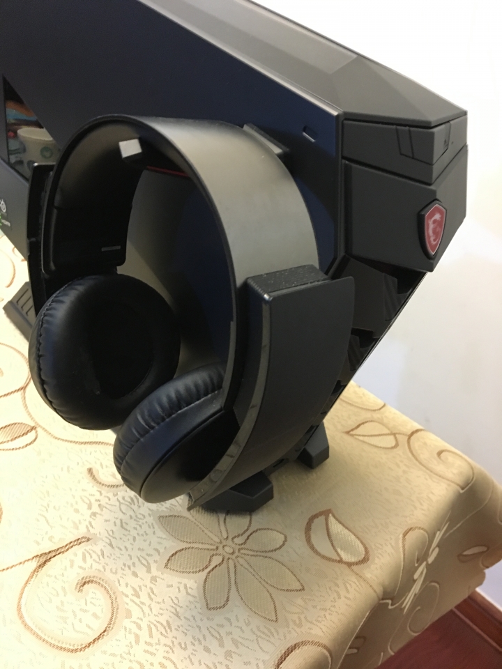 微星 MSI Aegis X3 不專業開箱評測文