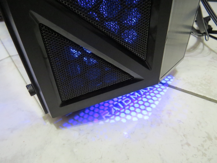 【開箱】Raidmax 雷德曼 Sigma (黑色款) 電競機殼 電腦機殼 2017 新款機殼 (空機殼展示)
