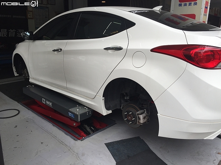 DUNLOP SP TURING R1 撕開你的貼紙